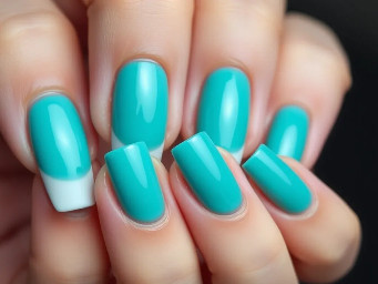 TEAL NAILS 🩵 SOME FINGERS ARE FRENCH TIP SOME ARE PLAIN FULL COLORED TEAL FINGERS. MAKE SOME FINGERS ON THE FRENCH TIP LIKE 1-2