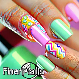 a cute set with some French tips, and a pastel palette